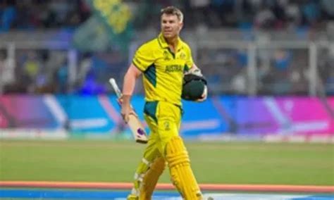 Warner becomes first Australian to play 100 matches in all formats
