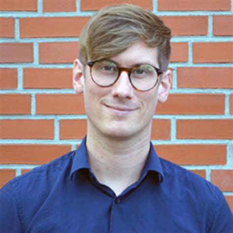 Kevin Kemp - Senior Kommunikationsmanager - DIN Deutsches Institut für ...