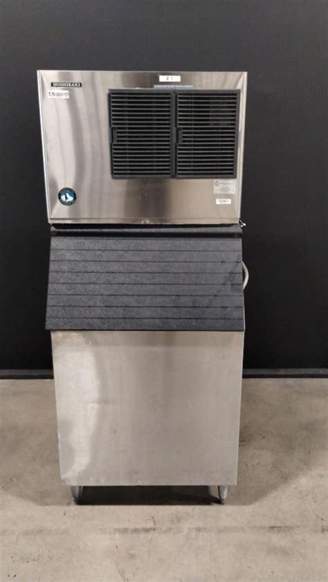 HOSHIZAKI KML-250MAH COMMERCIAL ICE MACHINE