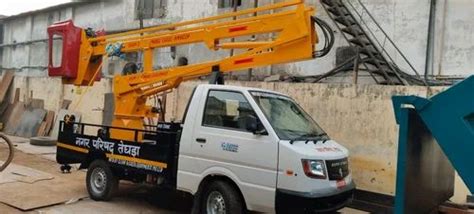 Sky Lift - Street Light Repairing Lift Manufacturer from Ghaziabad