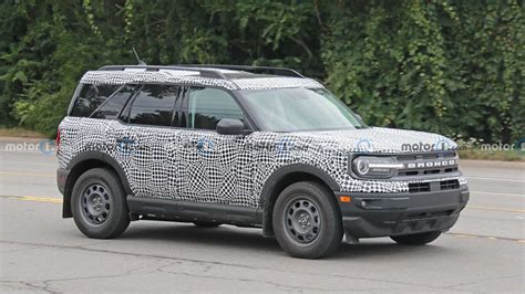 Ford Bronco Sport Heritage Edition 2024 (Spy) - Scoops and Rumors - Autopareri