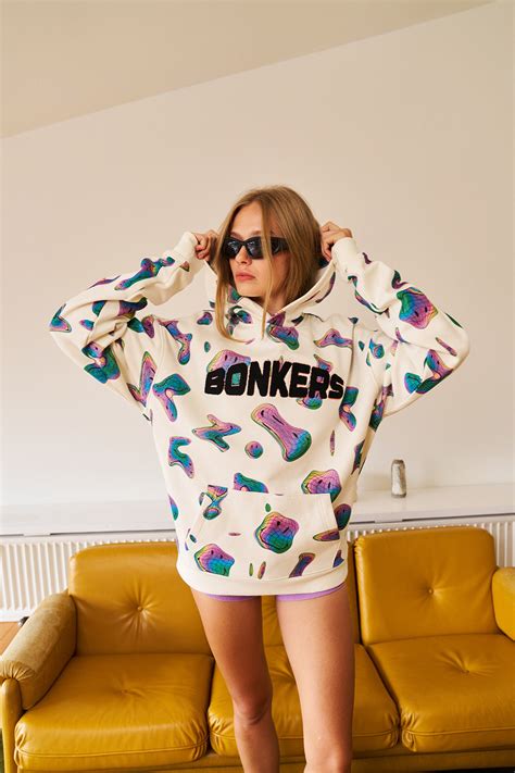 Signature | BonkersCorner