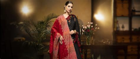 Elevate Your Style with Pashmal's Luxurious Shawls