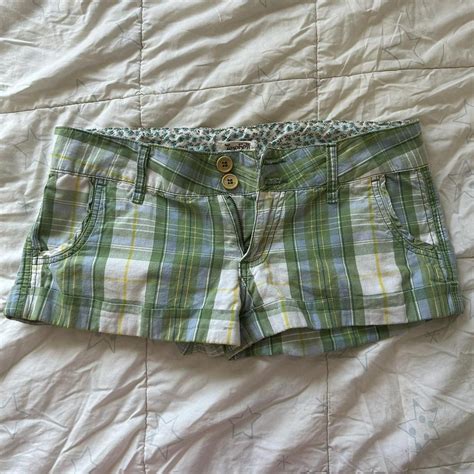 Jezebell Plaid shorts Medium - Depop | Fashion outfits, Fashion inspo ...