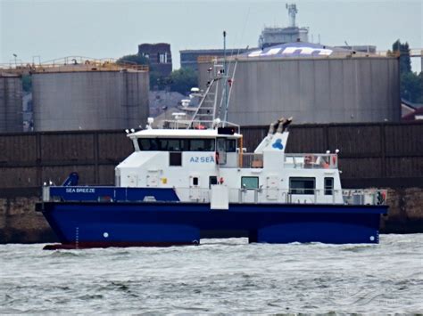 FOB SWATH 2, Offshore Tug/Supply Ship - Details and current position ...