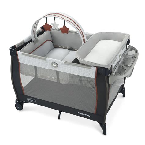 Graco Pack 'n Play Dreamer Playard with Lift-Out Bassinet, Changer ...