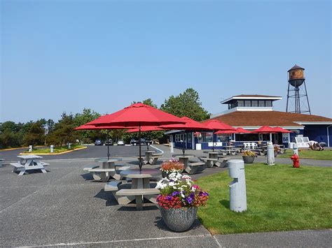 Semiahmoo Marina in Blaine, WA, United States - Marina Reviews - Phone ...