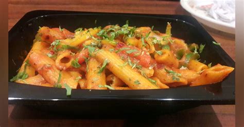 Gather Your Gang & Head To Uncle's Sip & Bite In Prashant Vihar To ...