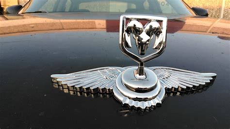 Chrysler 300 Hood Ornament