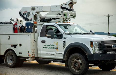 AVECC Linemen are Prepared for River Valley Storms - Arkansas Valley ...
