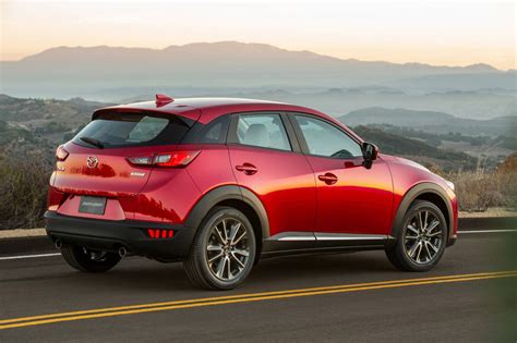 2015 Mazda CX-3 unveiled at LA Auto Show - PerformanceDrive