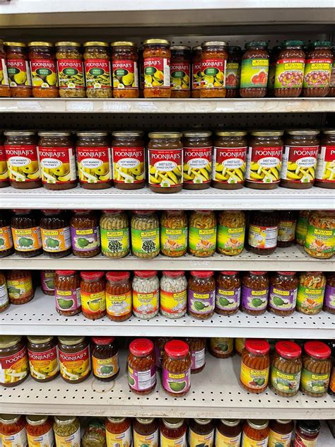 Indian Grocery Store 的图像结果