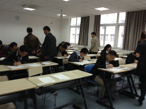 江苏省高等学历继续教育学士学位英语考试在我校开考
