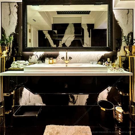 Mina Vanity Mirror With Smart Mirror | Vanity Mirrors | Marley ...