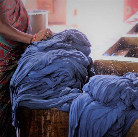 WE-DYE | The Colurs of Nature