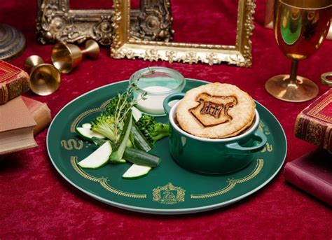 The new Harry Potter Cafe in Tokyo will spoil you with magic potions ...