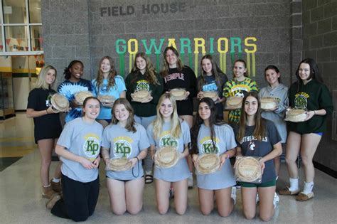 King Philip Girls' Volleyball Team Spreads the Spirit of Thanksgiving ...