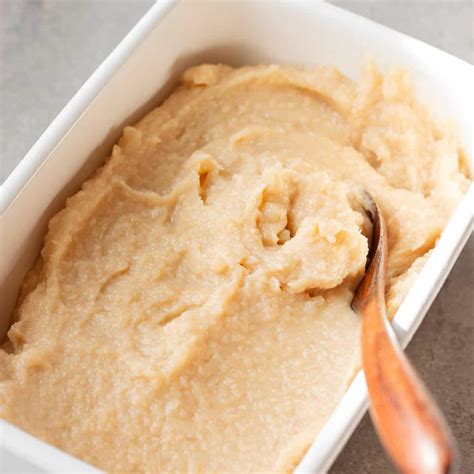 What is White Miso Paste? A Quick Guide to Fermented Soybeans - Chef JA ...