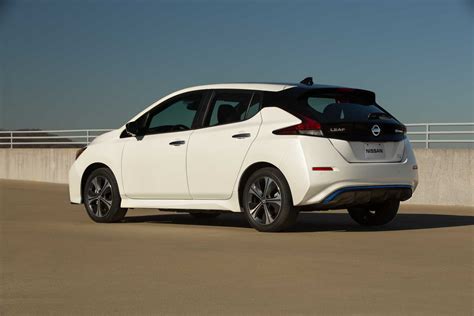 $199/month Nissan Leaf lease deal tops October roundup for EVs, hybrids ...