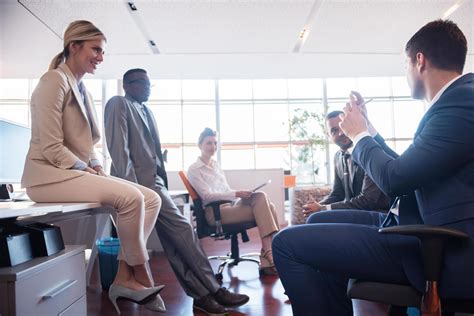 Group of Business People 的图像结果