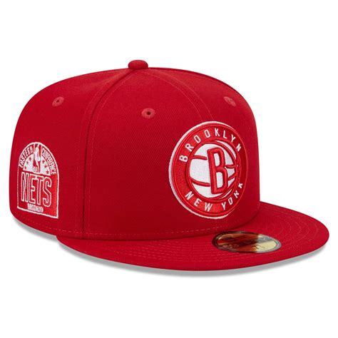 Men's New Era Red Brooklyn Nets Evergreen 59FIFTY Fitted Hat