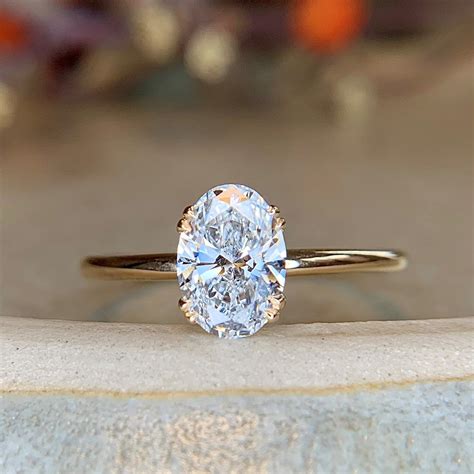 Yellow Gold Oval Engagement Rings