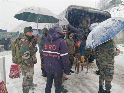 BRO rescues 40 tourists stranded in Sikkim due to heavy rainfall ...