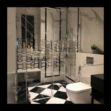 Ginevra Shower Cubicle for | | Della