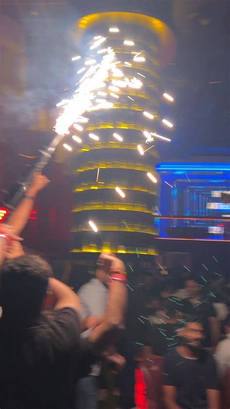 Techno Club Aesthetic 的图像结果