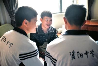 男子6岁被拐始终牢记父母名 18年后相聚(图)-千龙网·中国首都网