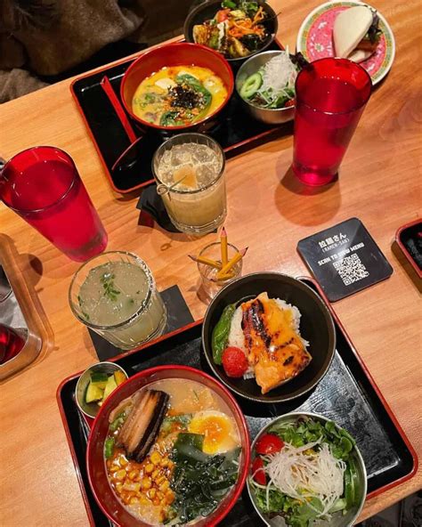RAMEN-SAN Deluxe - Streeterville Chicago Happy Hour - HHRevolution