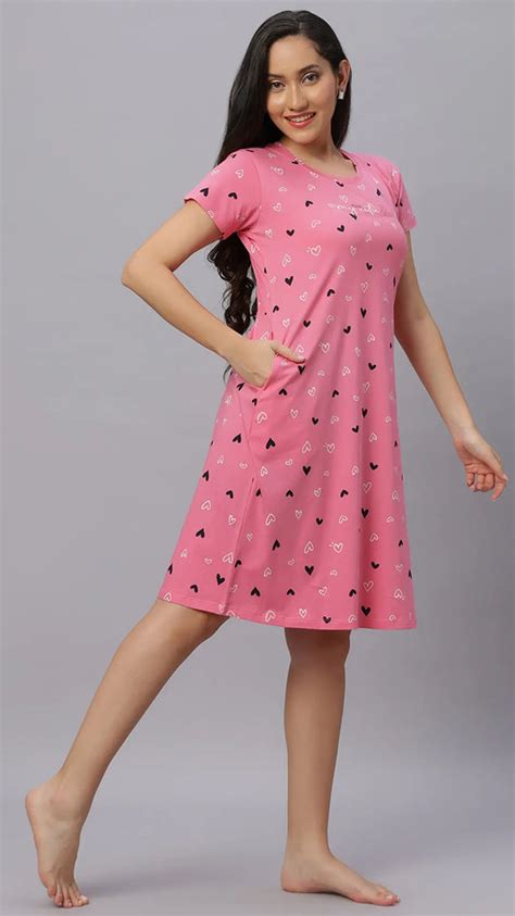 SHORT GOWN – Sukanya