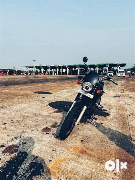 Thunderbird 350 lightning green color - Motorcycles - 1797917824