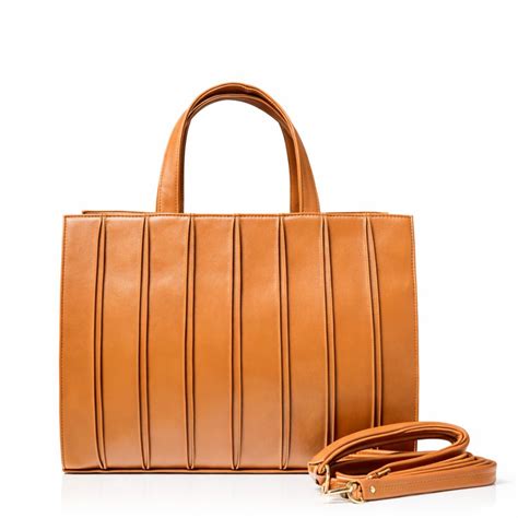 Max Tote - Tan brown – Alpya