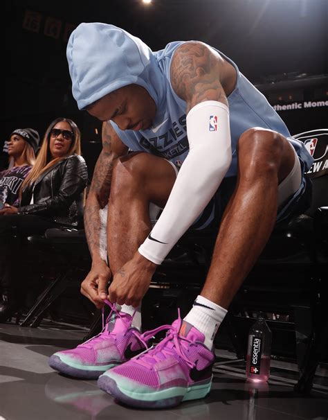 Ja Morant: Hành trình bứt phá từ sân bóng đến thương hiệu nike