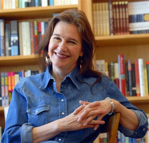 Louise Erdrich Wiki, Age, Height, Biography, Weight, Husband, Net Worth ...