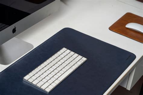 The Tech Mat: Blue – TANN TRIM