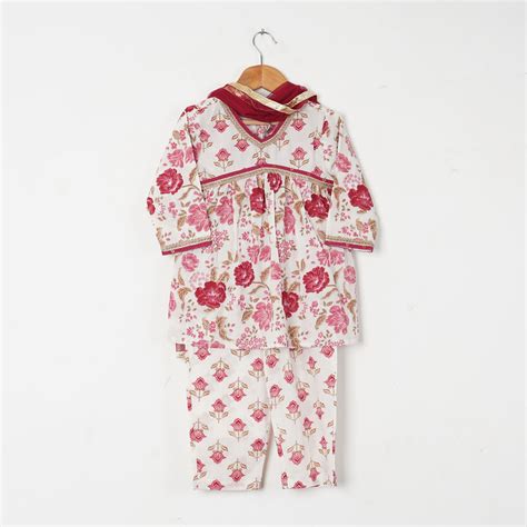 GIRLS RED WHITE FLORAL KURTI WITH FLORAL PANT AND DUPATTA (SET OF 3 ...
