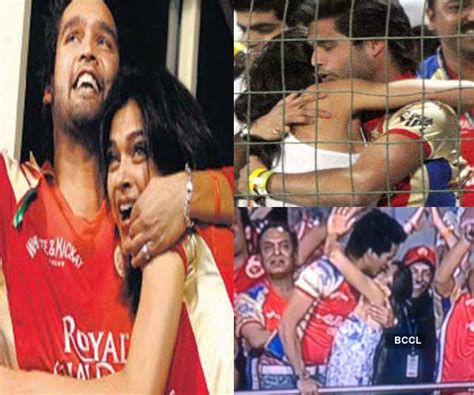 Celebs PDA caught on camera! Pics | Celebs PDA caught on camera! Photos ...