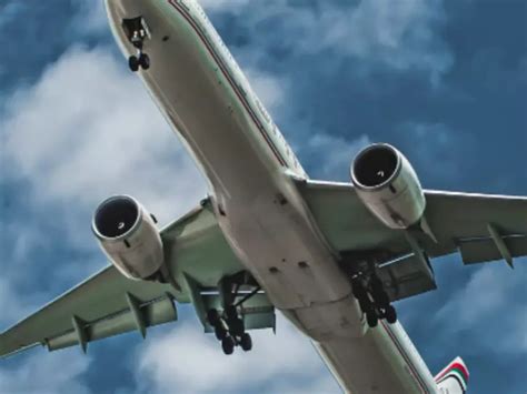 Woman Gets Seizures On Flight, Bengaluru Doctor Comes To Her Aid