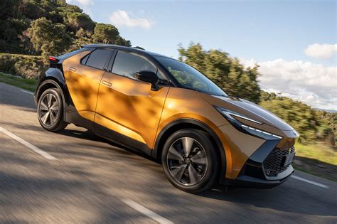 2020 Toyota Chr Rides High Review Price Specs Toyota C HR 2020 Review
