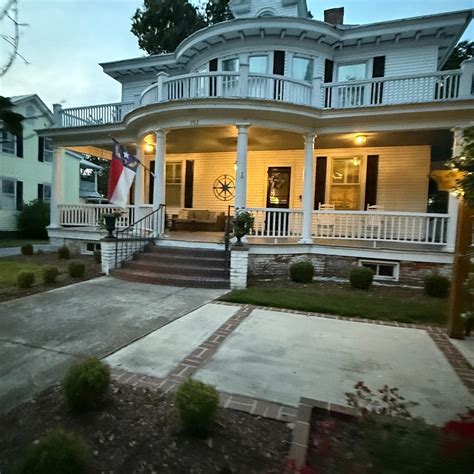CAPTAIN'S QUARTERS INN (Edenton) - Guesthouse Reviews, Photos, Rate ...