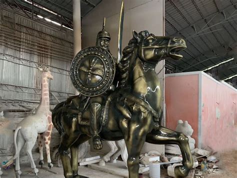 玻璃钢仿铜骑马战士雕塑古罗马战马将军人物冲锋造型_盛美景观雕塑厂-站酷ZCOOL