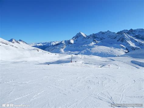 滑雪场 的图像结果