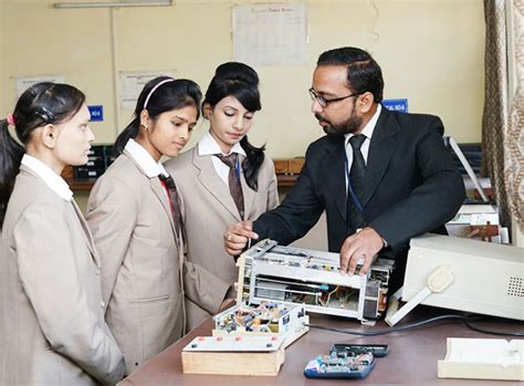 AME CET Profile: Access IIMT University Application & Status