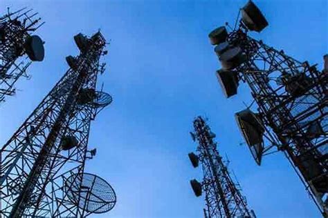 Mobile revenues, realisation per user in India may double by FY25 ...