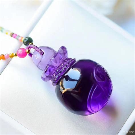 天然紫水晶的功效与作用，紫水晶佩戴注意事项怎么保养_文诚钻石！