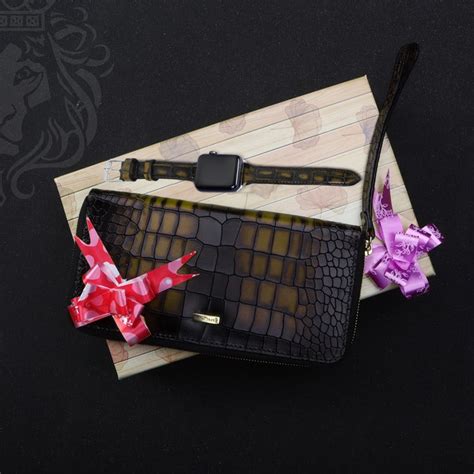 A Special Royal Combo Offer for Ladies Clutch Purse & Wrist Watch Stra