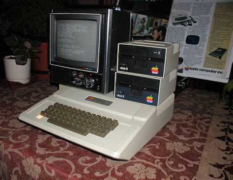 Apple II Computer Collection 的图像结果