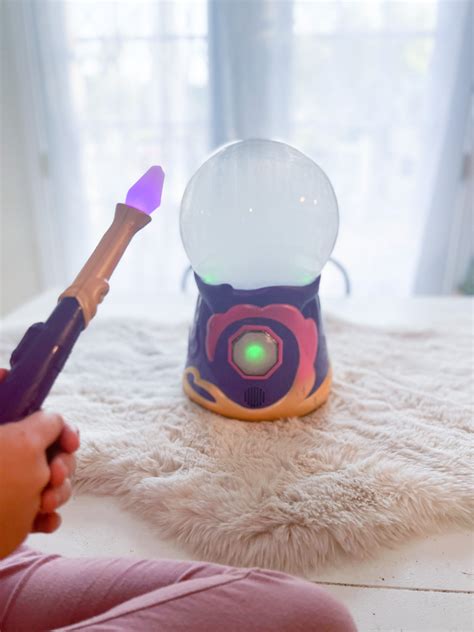 4 Things to Know about the NEW Magic Mixies Magical Crystal Ball